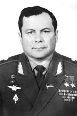 Попович&nbsp;Павел Романович